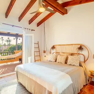 Apartamento Precioso Apartamento-bungalow Con Piscina En La Playa, Son Xoriguer